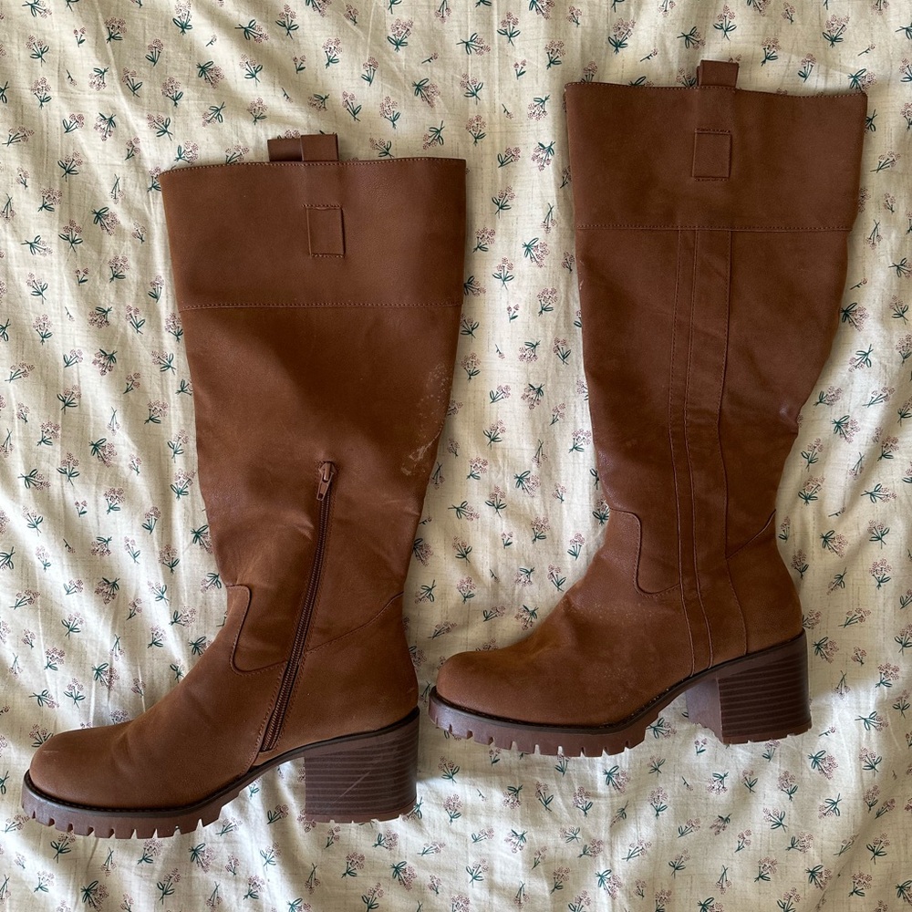 Maurice’s Hallie Wide Calf Brown Leather Knee-High Boots Size 9